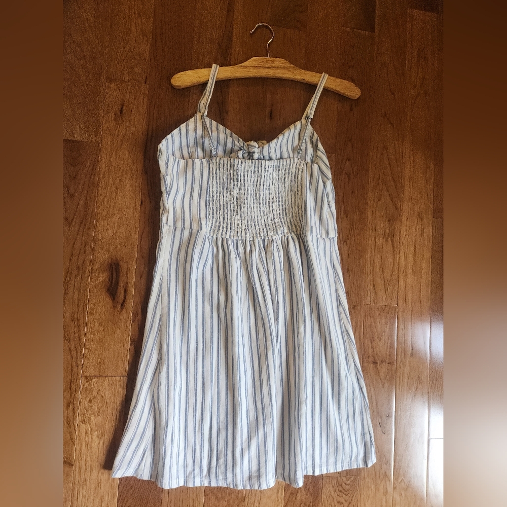 NWT Hollister striped dress white and blue size large - Picture 7 of 10